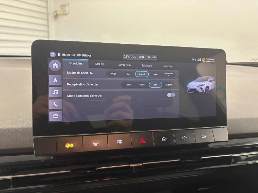 Acheter MG Motor MG 4 MG4 Electric 51kWh - 125 kW 2WD Standard 5p occasion dans les concessions du Groupe Faurie