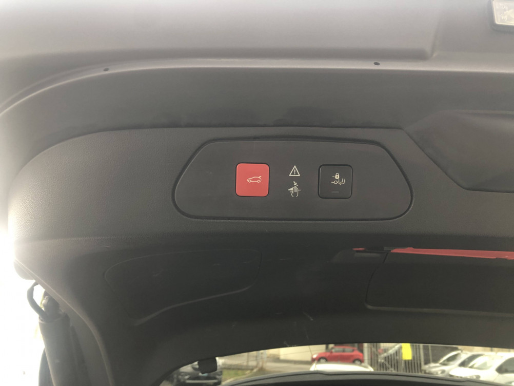 Acheter Opel Grandland X Grandland X 1.5 Diesel 130 ch Design Line 5p occasion dans les concessions du Groupe Faurie