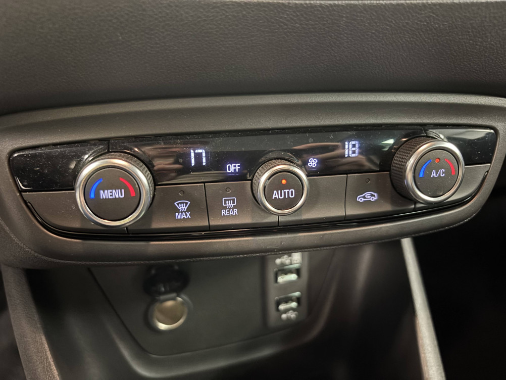 Acheter Opel Crossland Crossland 1.2 Turbo 110 ch BVM6 Elegance 5p occasion dans les concessions du Groupe Faurie