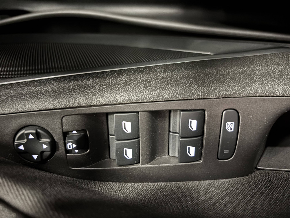 Acheter Opel Crossland Crossland 1.2 Turbo 110 ch BVM6 Elegance 5p occasion dans les concessions du Groupe Faurie