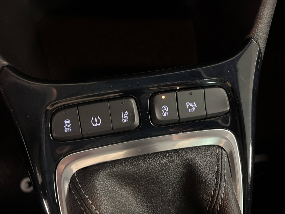 Acheter Opel Crossland Crossland 1.2 Turbo 110 ch BVM6 Elegance 5p occasion dans les concessions du Groupe Faurie