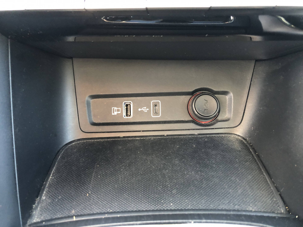 Acheter MG Motor ZS ZS EV Autonomie Standard 51kWh - 130 kW 2WD Comfort 5p occasion dans les concessions du Groupe Faurie