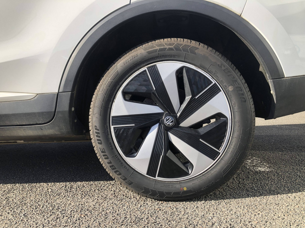 Acheter MG Motor ZS ZS EV Autonomie Standard 51kWh - 130 kW 2WD Comfort 5p occasion dans les concessions du Groupe Faurie