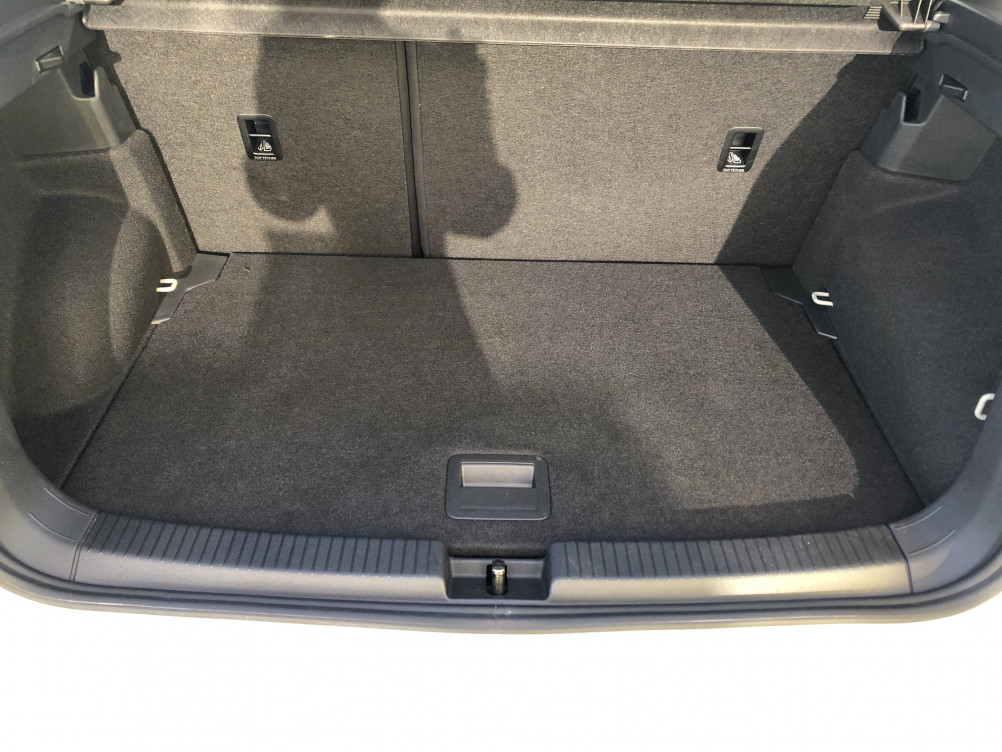 Acheter Volkswagen T-Cross T-Cross 1.0 TSI 95 Start/Stop BVM5 Life Tech 5p occasion dans les concessions du Groupe Faurie