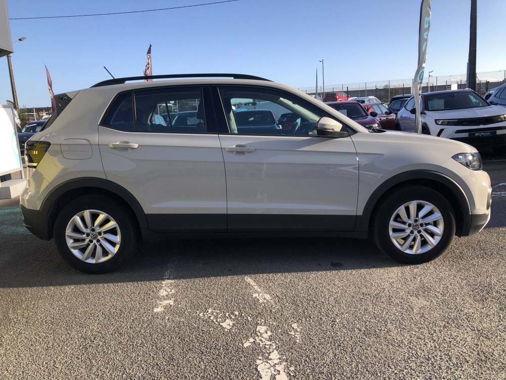 Acheter Volkswagen T-Cross T-Cross 1.0 TSI 95 Start/Stop BVM5 Life Tech 5p occasion dans les concessions du Groupe Faurie