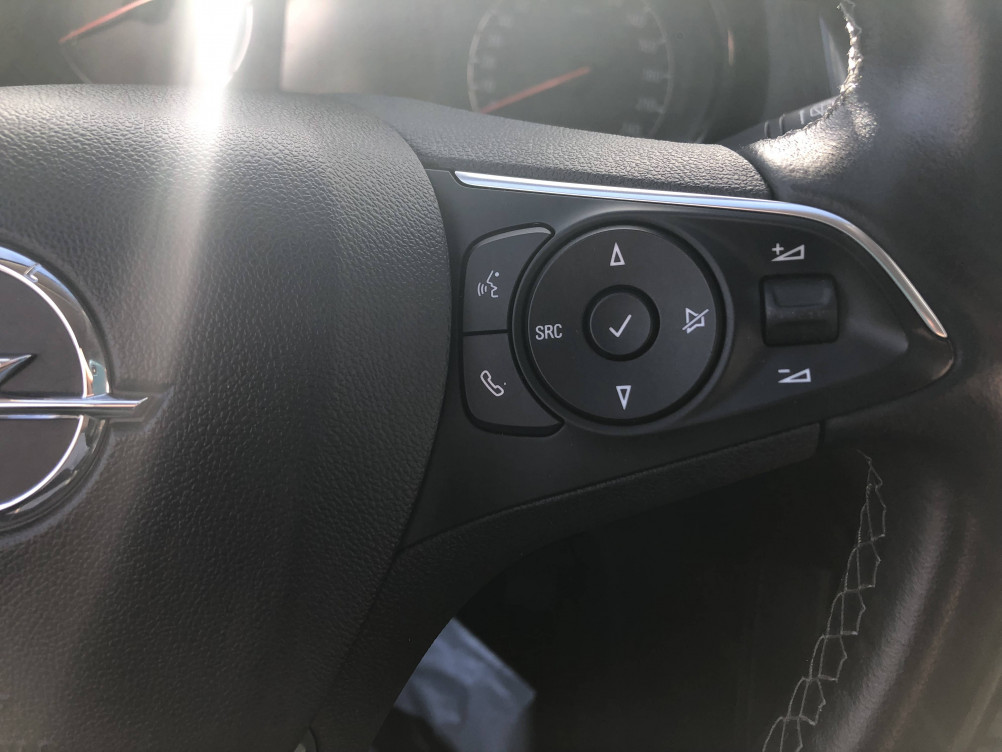 Acheter Opel Grandland X Grandland X 1.5 Diesel 130 ch BVA8 Design Line 5p occasion dans les concessions du Groupe Faurie