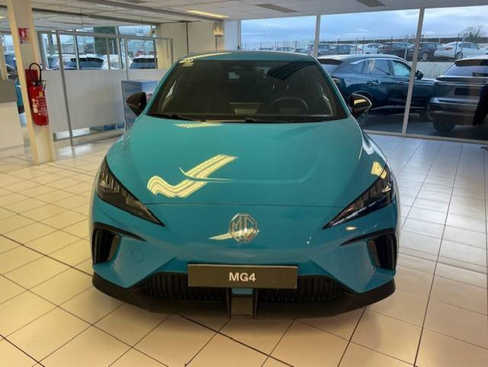 Acheter MG Motor MG 4 MG4 Electric 64kWh - 150 kW 2WD Comfort 5p neuf dans les concessions du Groupe Faurie