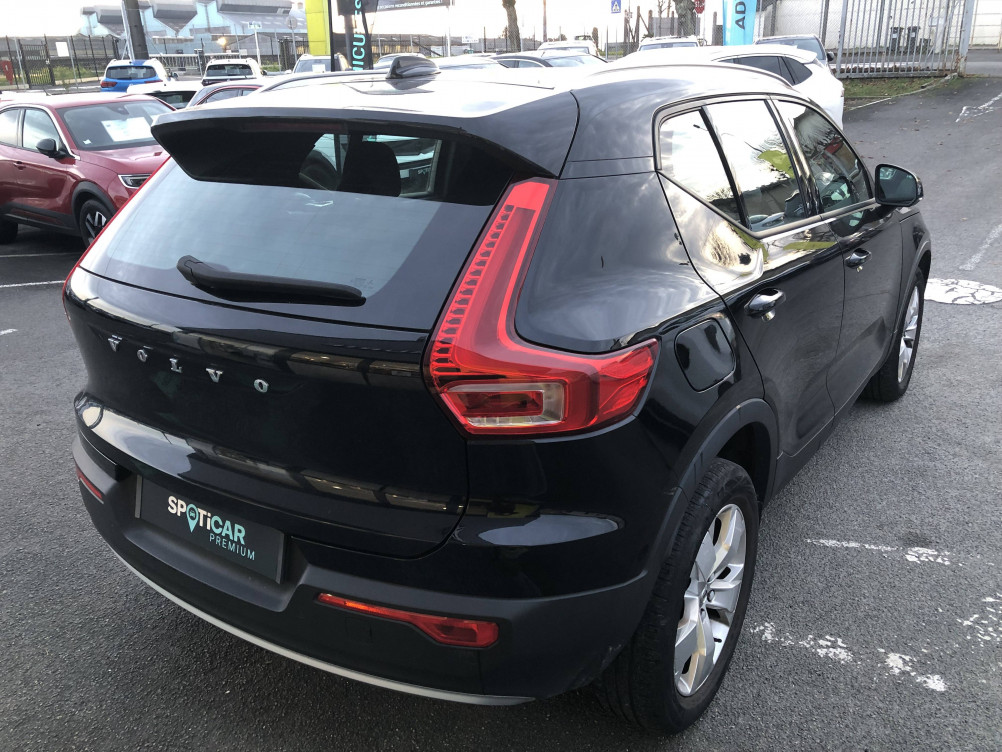 Acheter Volvo XC40 XC40 T2 129 ch Geartronic 8 Momentum Business 5p occasion dans les concessions du Groupe Faurie