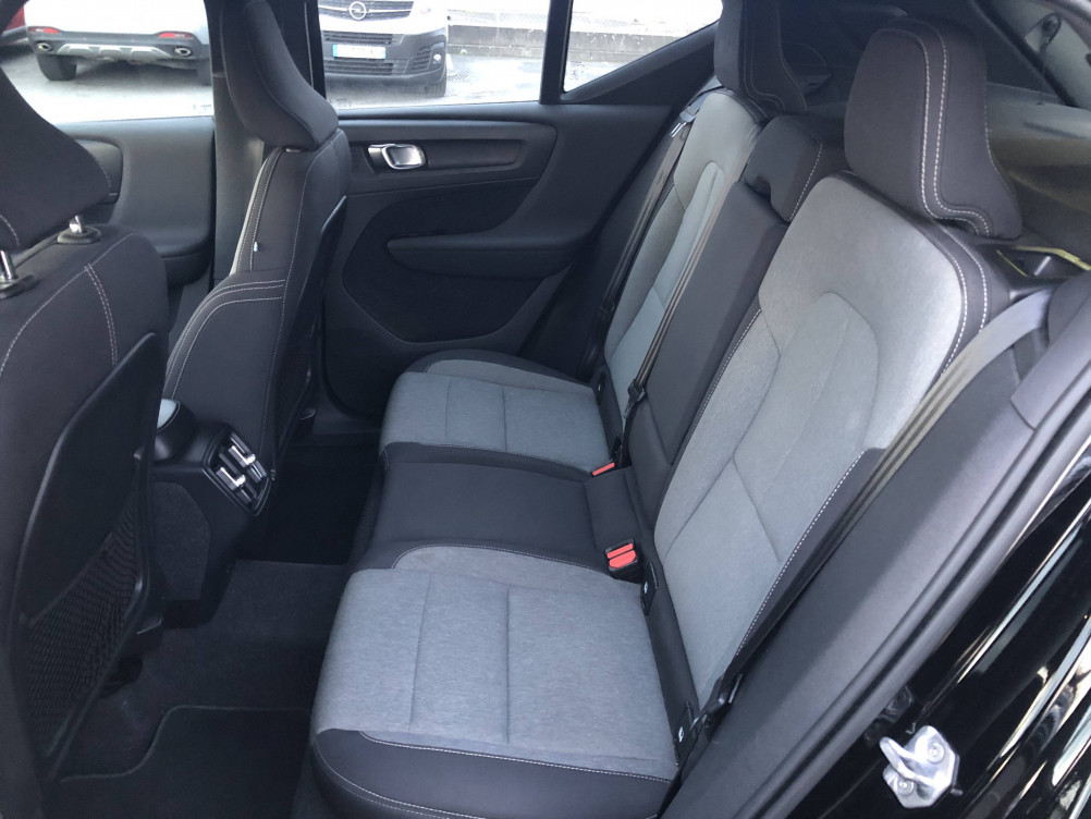 Acheter Volvo XC40 XC40 T2 129 ch Geartronic 8 Momentum Business 5p occasion dans les concessions du Groupe Faurie