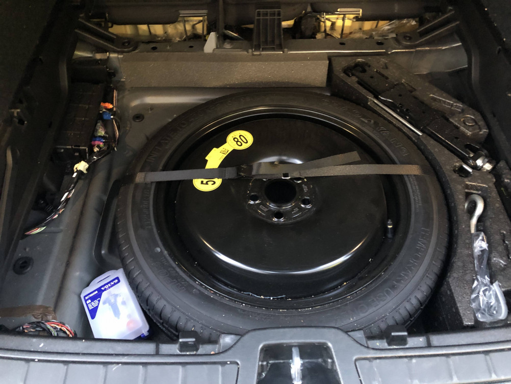 Acheter Volvo XC40 XC40 T2 129 ch Geartronic 8 Momentum Business 5p occasion dans les concessions du Groupe Faurie