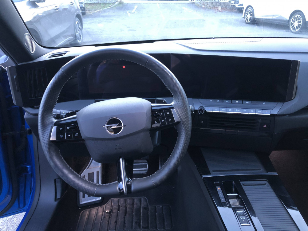 Acheter Opel Astra Astra 1.2 Turbo 130 ch BVA8 GS 5p occasion dans les concessions du Groupe Faurie