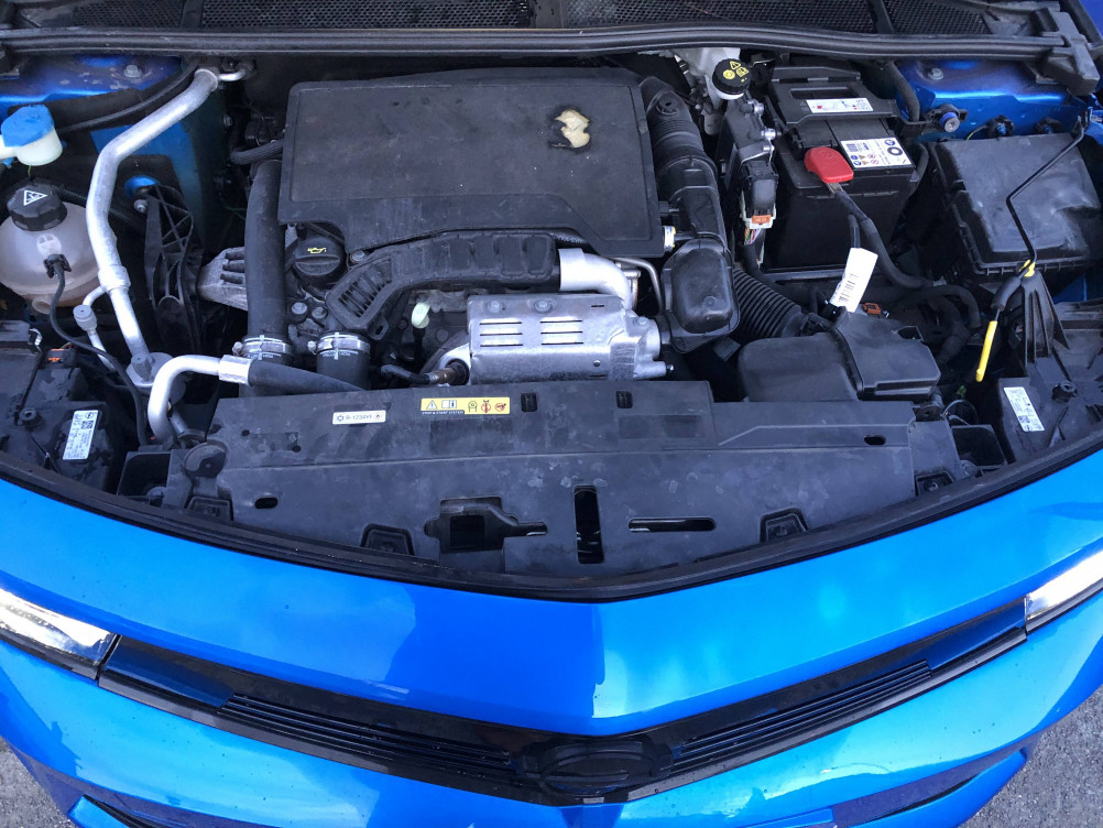 Acheter Opel Astra Astra 1.2 Turbo 130 ch BVA8 GS 5p occasion dans les concessions du Groupe Faurie