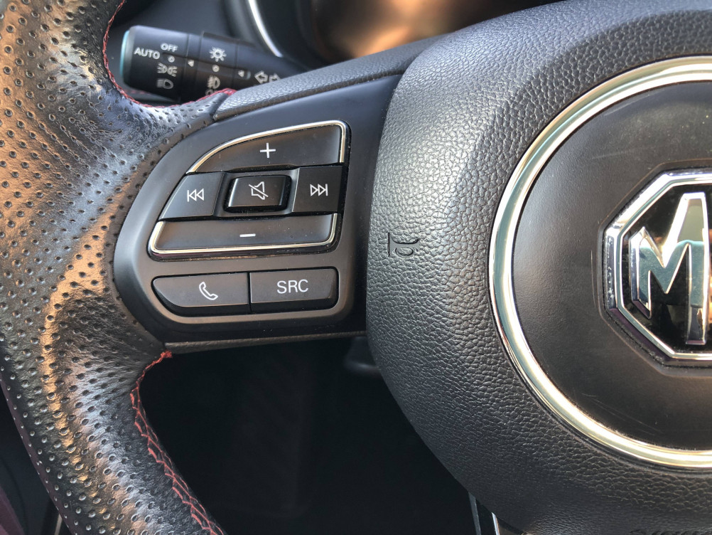 Acheter MG Motor EHS EHS 1.5T GDI PHEV Luxury 5p occasion dans les concessions du Groupe Faurie