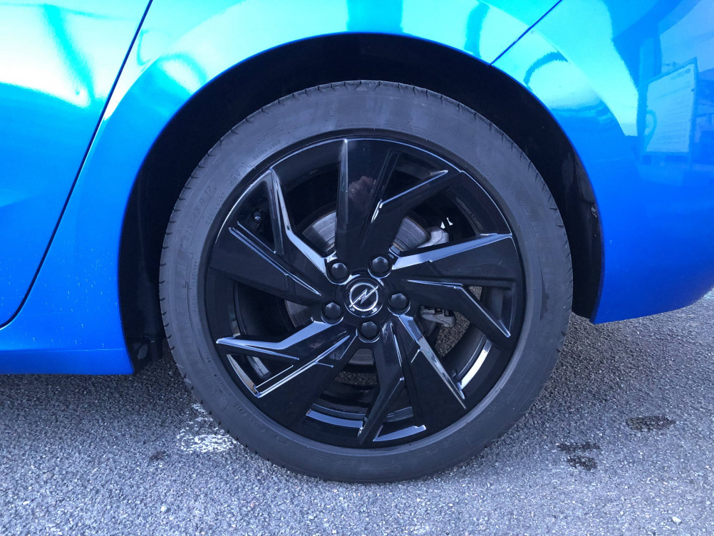 Acheter Opel Astra Astra 1.2 Turbo 130 ch BVA8 GS 5p occasion dans les concessions du Groupe Faurie