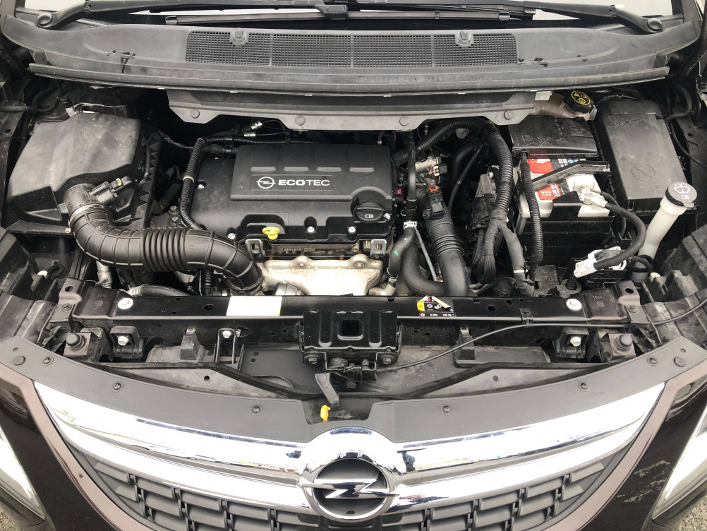 Acheter Opel Zafira Zafira Tourer 1.4 Turbo 140 ch Cosmo A 5p occasion dans les concessions du Groupe Faurie