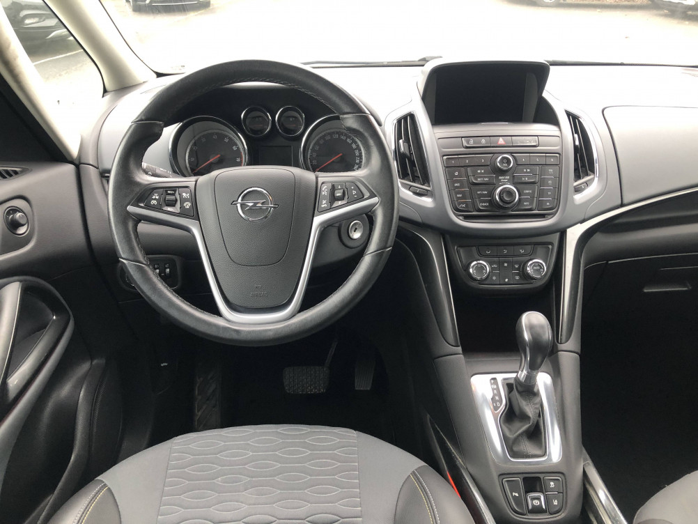 Acheter Opel Zafira Zafira Tourer 1.4 Turbo 140 ch Cosmo A 5p occasion dans les concessions du Groupe Faurie