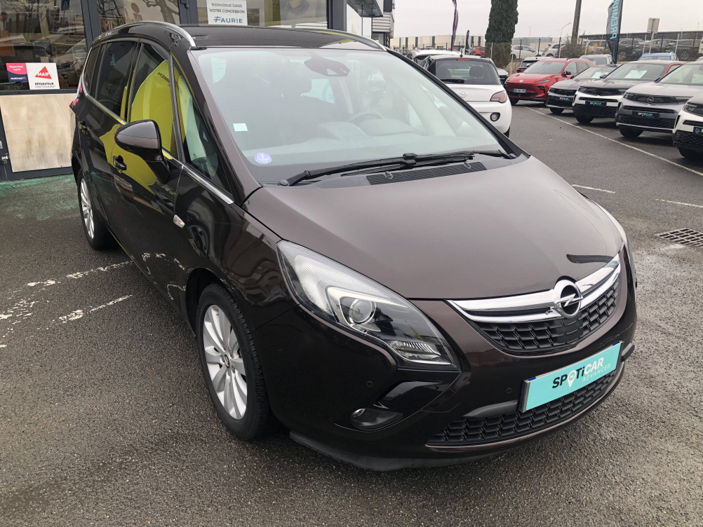 Acheter Opel Zafira Zafira Tourer 1.4 Turbo 140 ch Cosmo A 5p occasion dans les concessions du Groupe Faurie