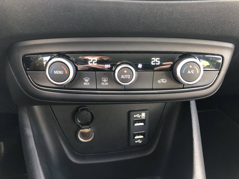 Acheter Opel Crossland X Crossland X 1.2 Turbo 110 ch ECOTEC Innovation 5p occasion dans les concessions du Groupe Faurie