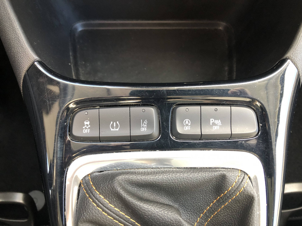 Acheter Opel Crossland X Crossland X 1.2 Turbo 110 ch ECOTEC Innovation 5p occasion dans les concessions du Groupe Faurie