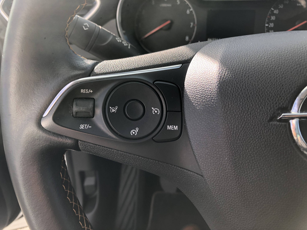 Acheter Opel Crossland X Crossland X 1.2 Turbo 110 ch ECOTEC Innovation 5p occasion dans les concessions du Groupe Faurie