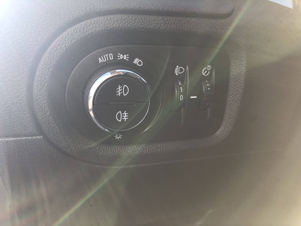 Acheter Opel Grandland X Grandland X 1.5 Diesel 130 ch BVA8 Opel 2020 5p occasion dans les concessions du Groupe Faurie