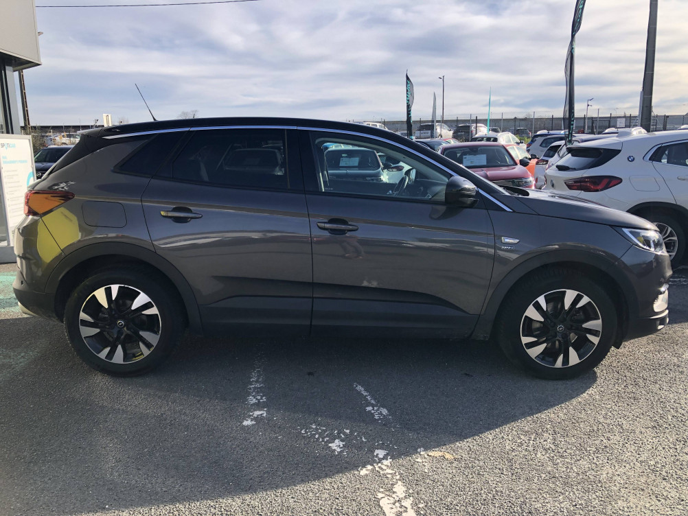 Acheter Opel Grandland X Grandland X 1.5 Diesel 130 ch BVA8 Opel 2020 5p occasion dans les concessions du Groupe Faurie
