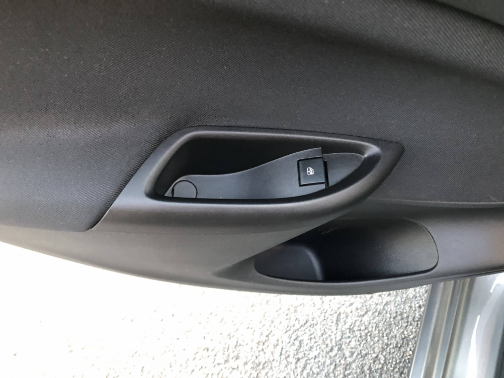 Acheter Opel Astra Astra 1.6 Diesel 136 ch BVA6 Innovation Plus 5p occasion dans les concessions du Groupe Faurie