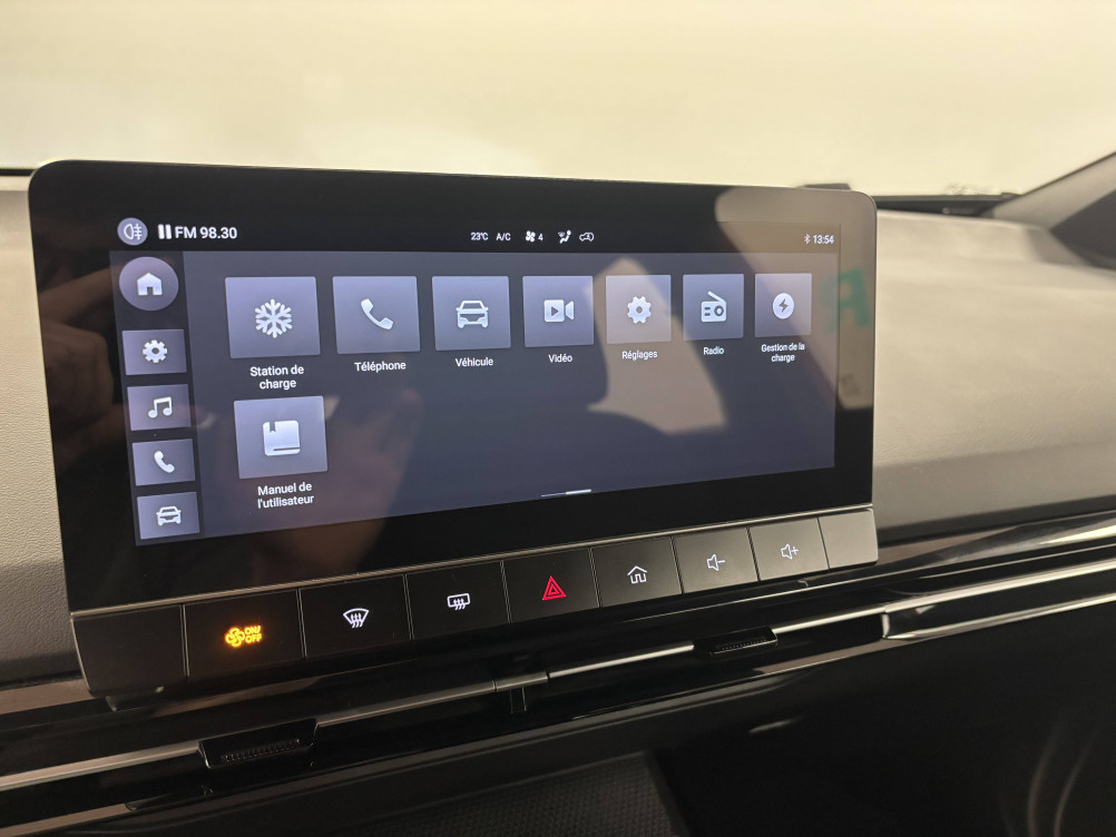 Acheter MG Motor MG 4 MG4 Electric 51kWh - 125 kW 2WD Standard 5p occasion dans les concessions du Groupe Faurie