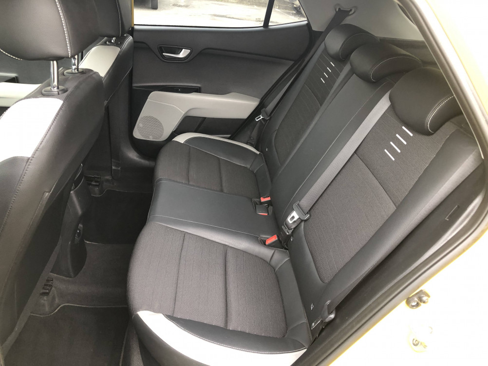 Acheter Kia Stonic Stonic 1.0 T-GDi 120 ch ISG DCT7 Design 5p occasion dans les concessions du Groupe Faurie