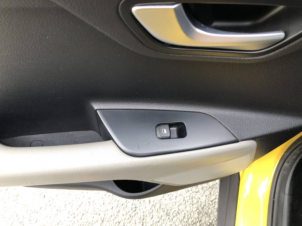 Acheter Kia Stonic Stonic 1.0 T-GDi 120 ch ISG DCT7 Design 5p occasion dans les concessions du Groupe Faurie