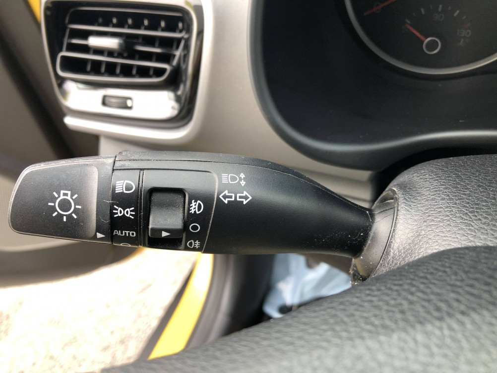 Acheter Kia Stonic Stonic 1.0 T-GDi 120 ch ISG DCT7 Design 5p occasion dans les concessions du Groupe Faurie