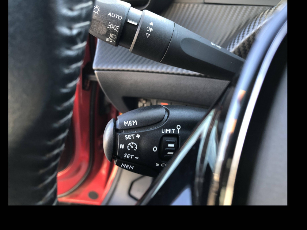 Acheter Peugeot 2008 2008 BlueHDi 100 S&S BVM6 Allure 5p occasion dans les concessions du Groupe Faurie