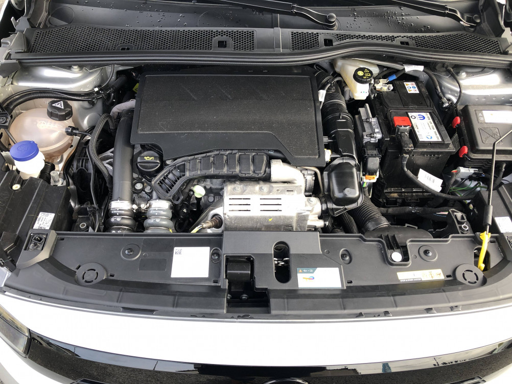 Acheter Opel Corsa Corsa 1.2 Turbo 100 ch BVM6 GS 5p occasion dans les concessions du Groupe Faurie