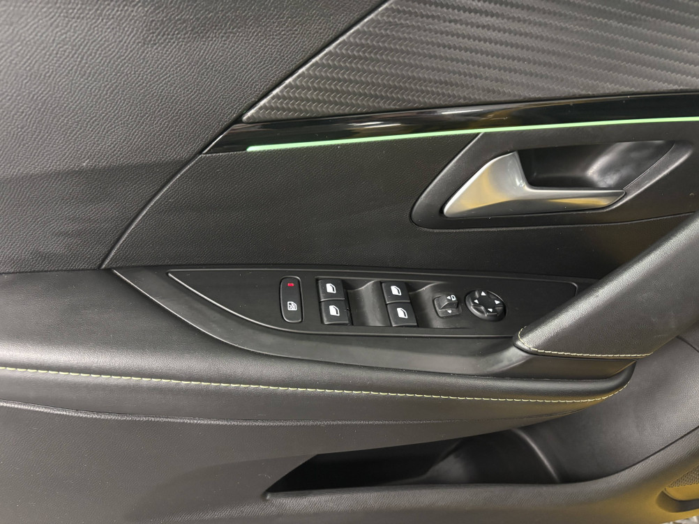 Acheter Peugeot 208 208 PureTech 130 S&S EAT8 GT 5p occasion dans les concessions du Groupe Faurie