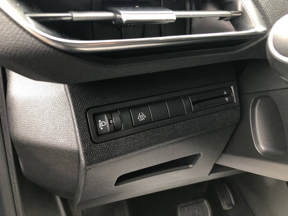 Acheter Peugeot 3008 3008 BlueHDi 130ch S&S EAT8 Allure Pack 5p occasion dans les concessions du Groupe Faurie