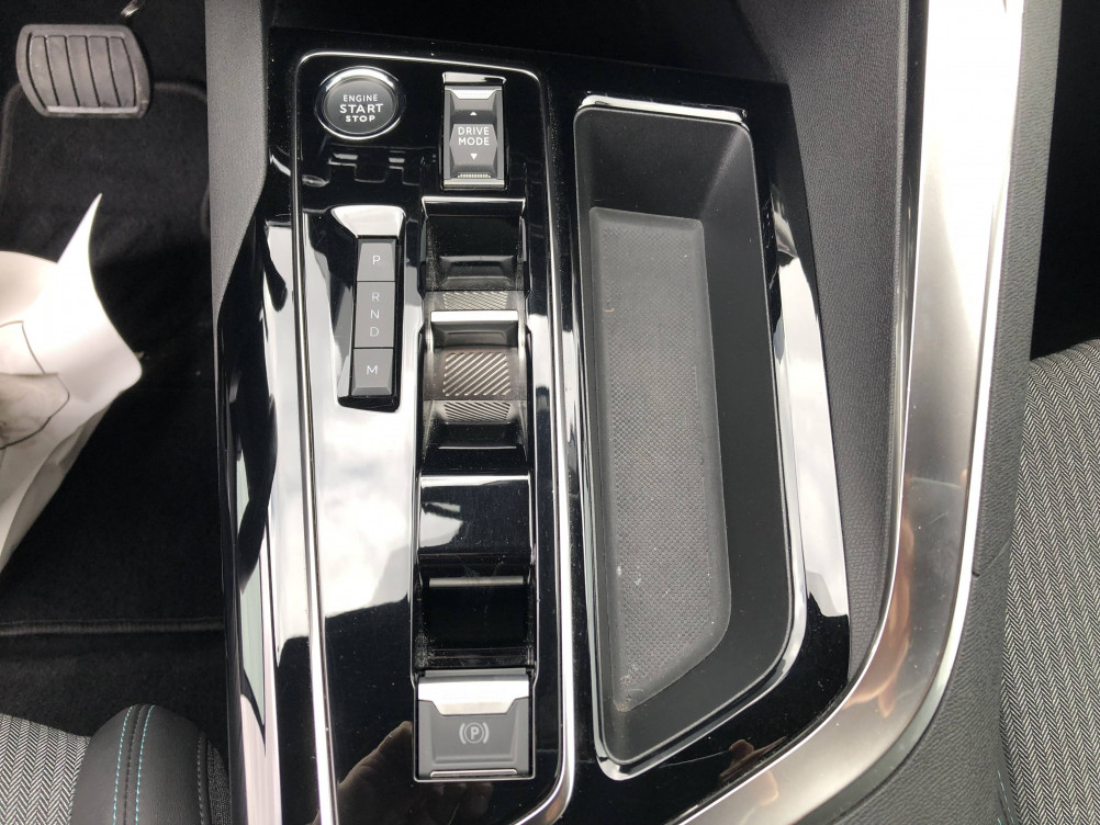 Acheter Peugeot 3008 3008 BlueHDi 130ch S&S EAT8 Allure Pack 5p occasion dans les concessions du Groupe Faurie