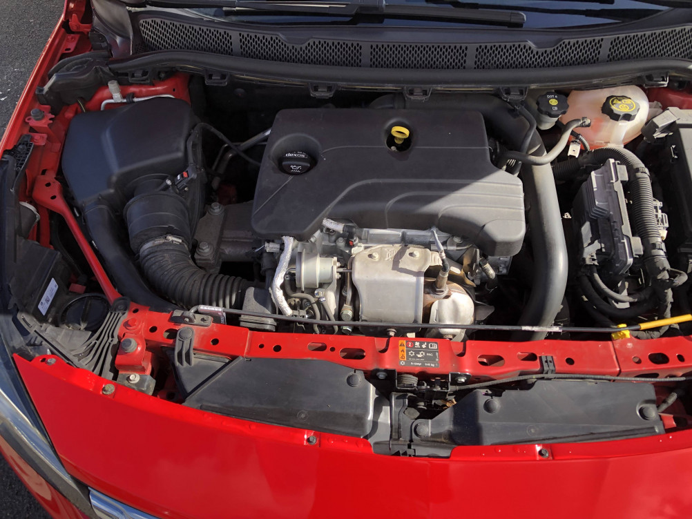 Acheter Opel Astra Astra 1.0 ECOTEC Turbo 105 ch Innovation 5p occasion dans les concessions du Groupe Faurie