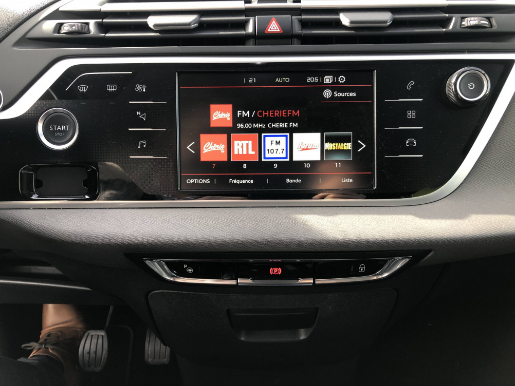 Acheter Citroën C4 Spacetourer Grand C4 Spacetourer PureTech 130 S&S BVM6 Business 5p occasion dans les concessions du Groupe Faurie