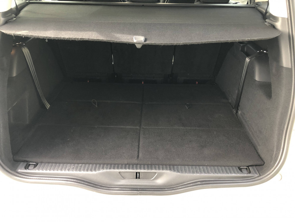 Acheter Citroën C4 Spacetourer Grand C4 Spacetourer PureTech 130 S&S BVM6 Business 5p occasion dans les concessions du Groupe Faurie