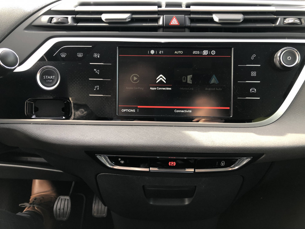 Acheter Citroën C4 Spacetourer Grand C4 Spacetourer PureTech 130 S&S BVM6 Business 5p occasion dans les concessions du Groupe Faurie