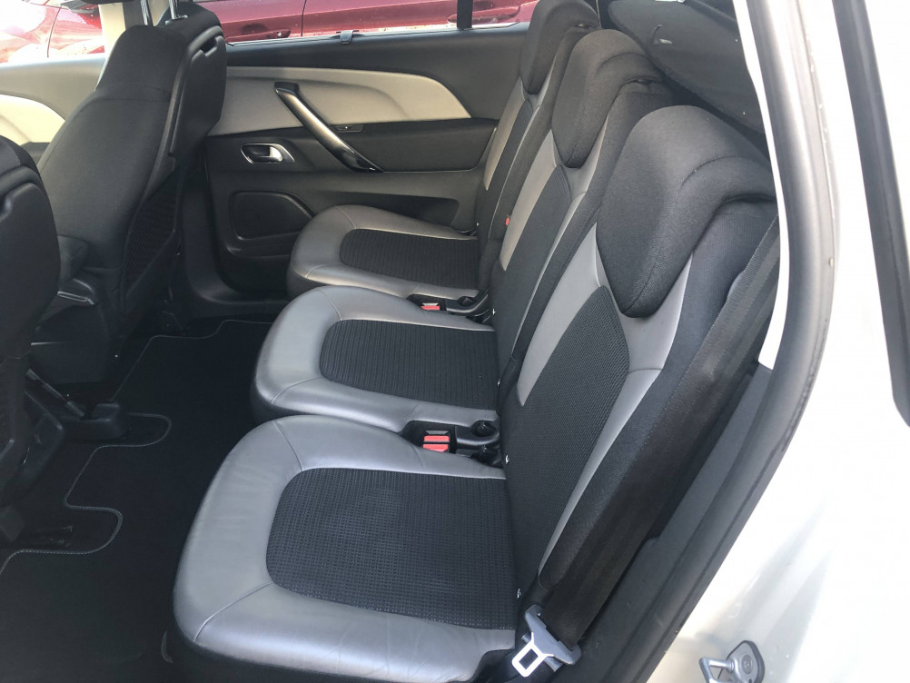 Acheter Citroën C4 Spacetourer Grand C4 Spacetourer PureTech 130 S&S BVM6 Business 5p occasion dans les concessions du Groupe Faurie