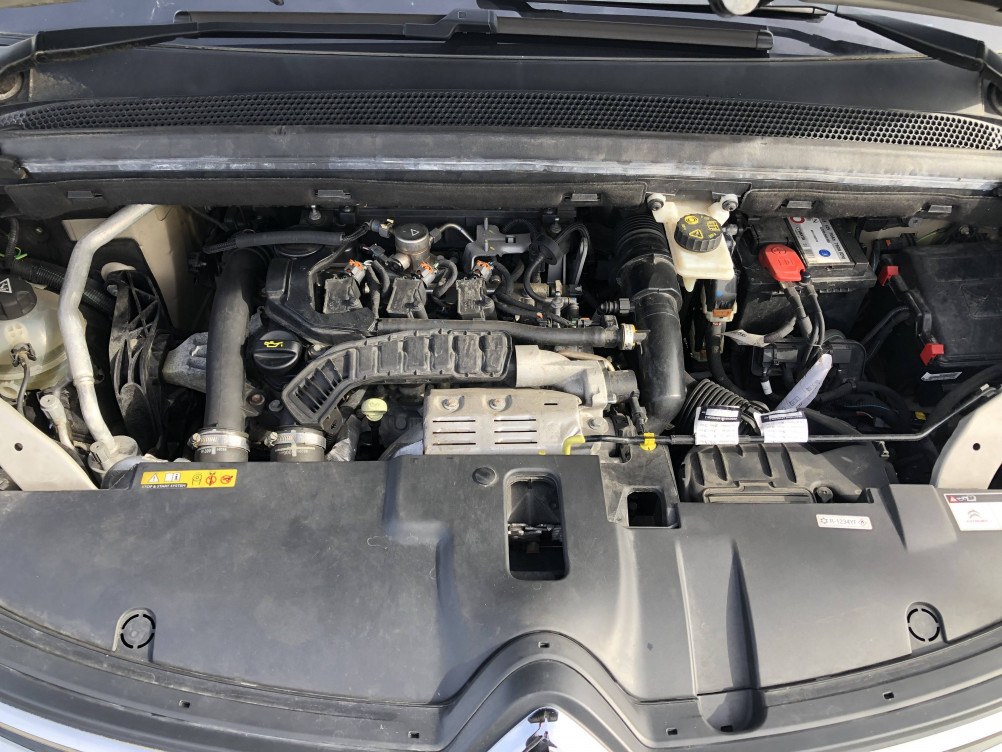 Acheter Citroën C4 Spacetourer Grand C4 Spacetourer PureTech 130 S&S BVM6 Business 5p occasion dans les concessions du Groupe Faurie