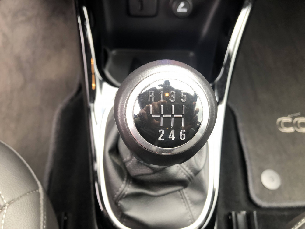 Acheter Opel Corsa E Corsa 1.4 Turbo 100 ch Innovation 5p occasion dans les concessions du Groupe Faurie