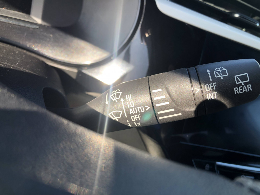 Acheter Opel Corsa Corsa 1.2 75 ch BVM5 GS 5p occasion dans les concessions du Groupe Faurie