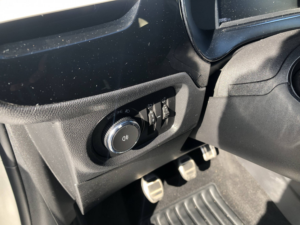 Acheter Opel Corsa Corsa 1.2 75 ch BVM5 GS 5p occasion dans les concessions du Groupe Faurie