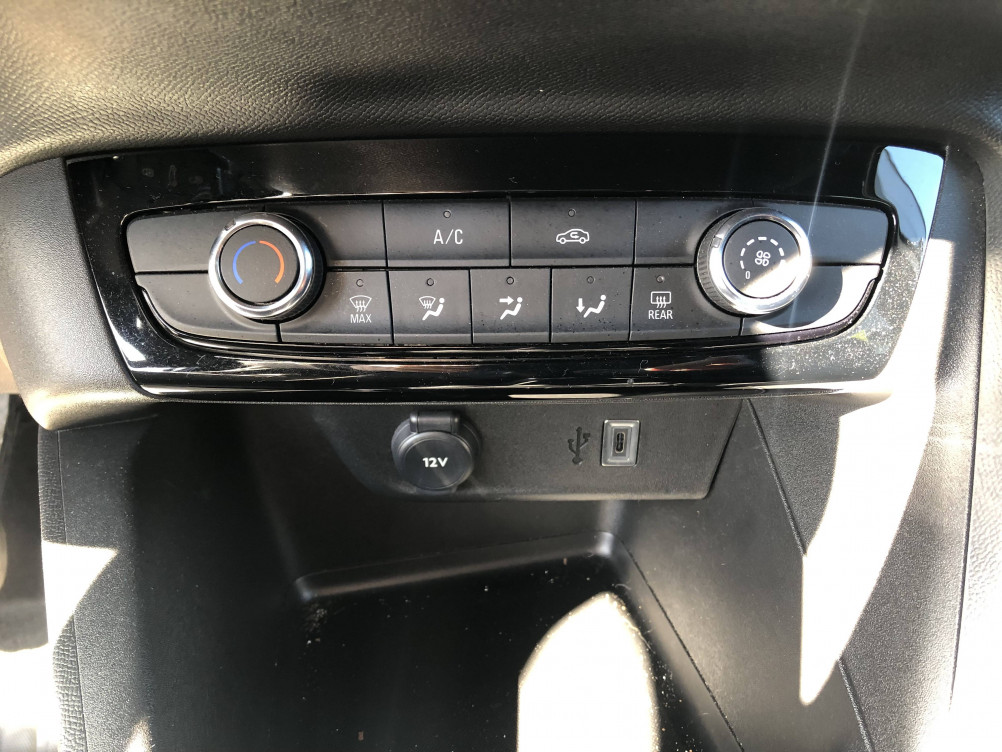 Acheter Opel Corsa Corsa 1.2 75 ch BVM5 GS 5p occasion dans les concessions du Groupe Faurie