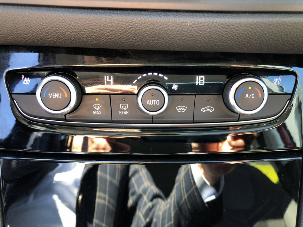 Acheter Opel Grandland Grandland 1.5 Diesel 130 ch BVA8 Ultimate 5p occasion dans les concessions du Groupe Faurie