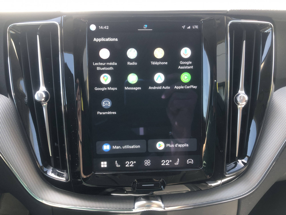 Acheter Volvo XC60 XC60 B4 197 ch Geartronic 8 Plus Style Chrome 5p occasion dans les concessions du Groupe Faurie