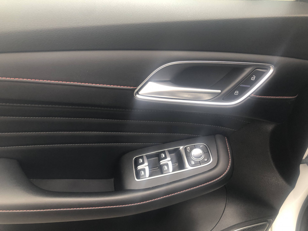 Acheter MG Motor EHS EHS 1.5T GDI PHEV Luxury 5p occasion dans les concessions du Groupe Faurie