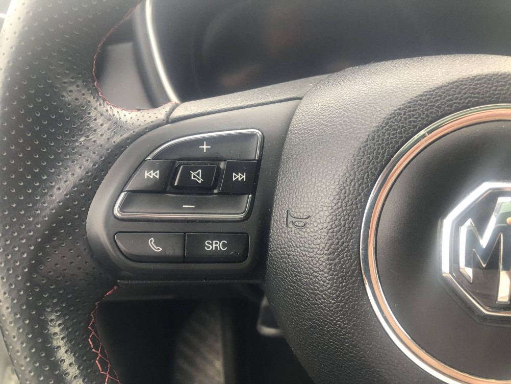 Acheter MG Motor EHS EHS 1.5T GDI PHEV Luxury 5p occasion dans les concessions du Groupe Faurie